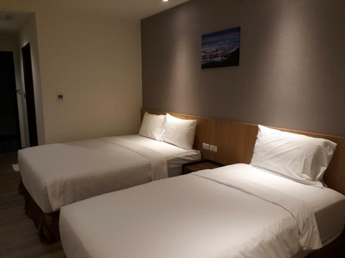 Honest & Warm Hotel Taojüan Kültér fotó